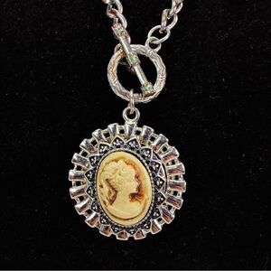 Vintage aged, Silvertone, cameo, snap pendant, necklace